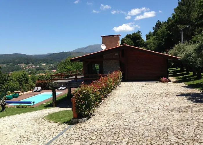 Casa Oliveiras- Entre O Mar E A Serra Freixieiro de Soutelo